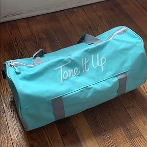 TIU Tone it up gym duffel bag